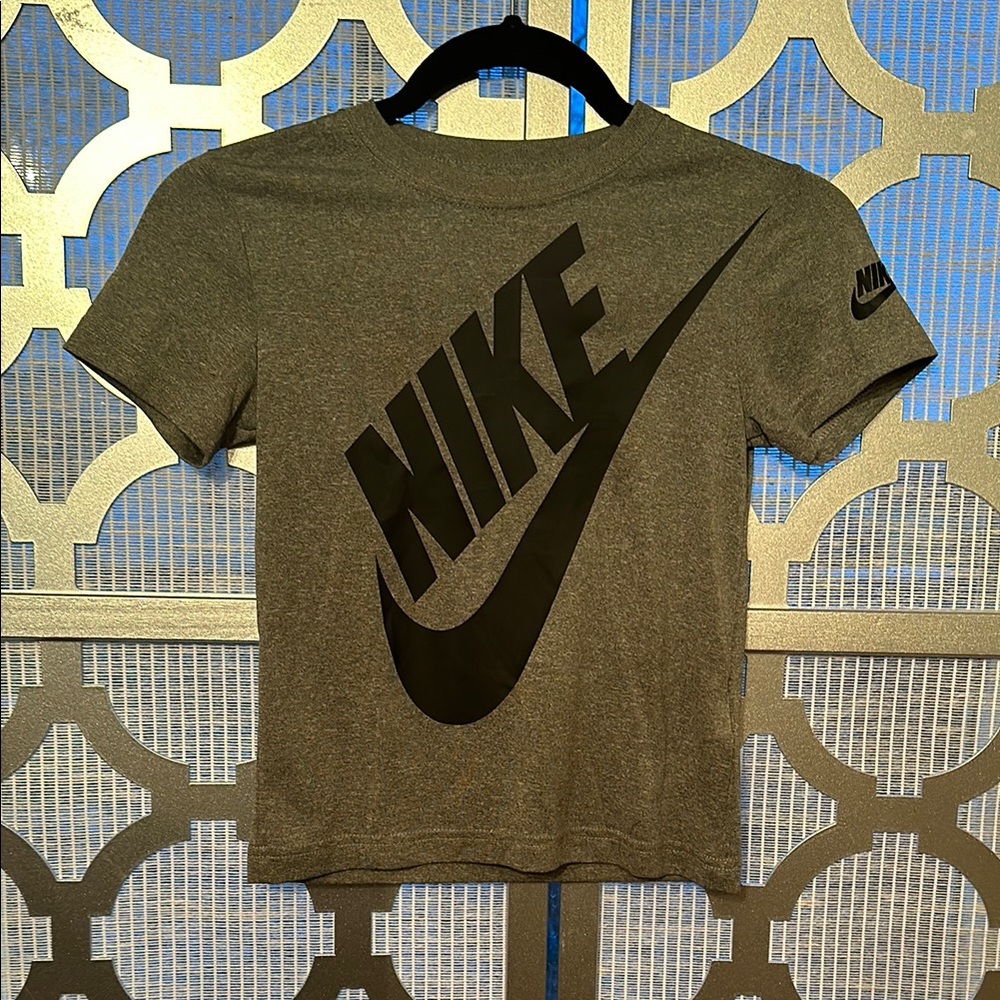 Nike Gray Short Sleeve Tee with Black Swoosh